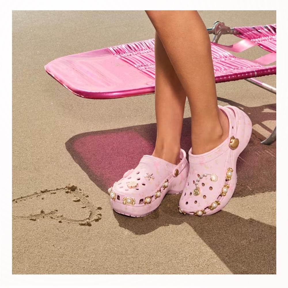 LoveShackfancy x Crocs Ballerina Pink Classic Platform Clog size 4 - Picture 11 of 11